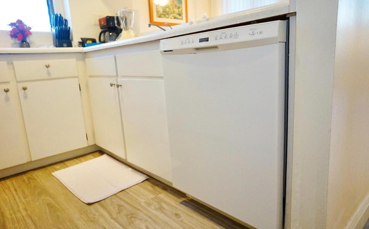 1508- Heart Of Waikiki With Kitchen-Free Parking-King Bed-Corner Unit Apartment Honolulu Exterior foto