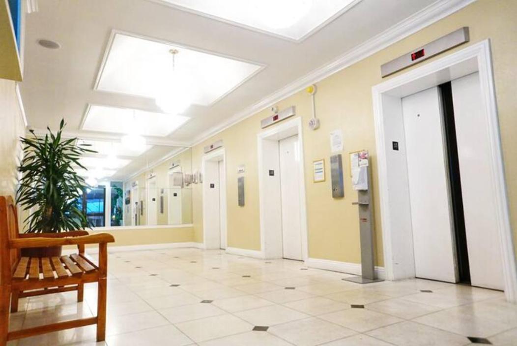 1508- Heart Of Waikiki With Kitchen-Free Parking-King Bed-Corner Unit Apartment Honolulu Exterior foto
